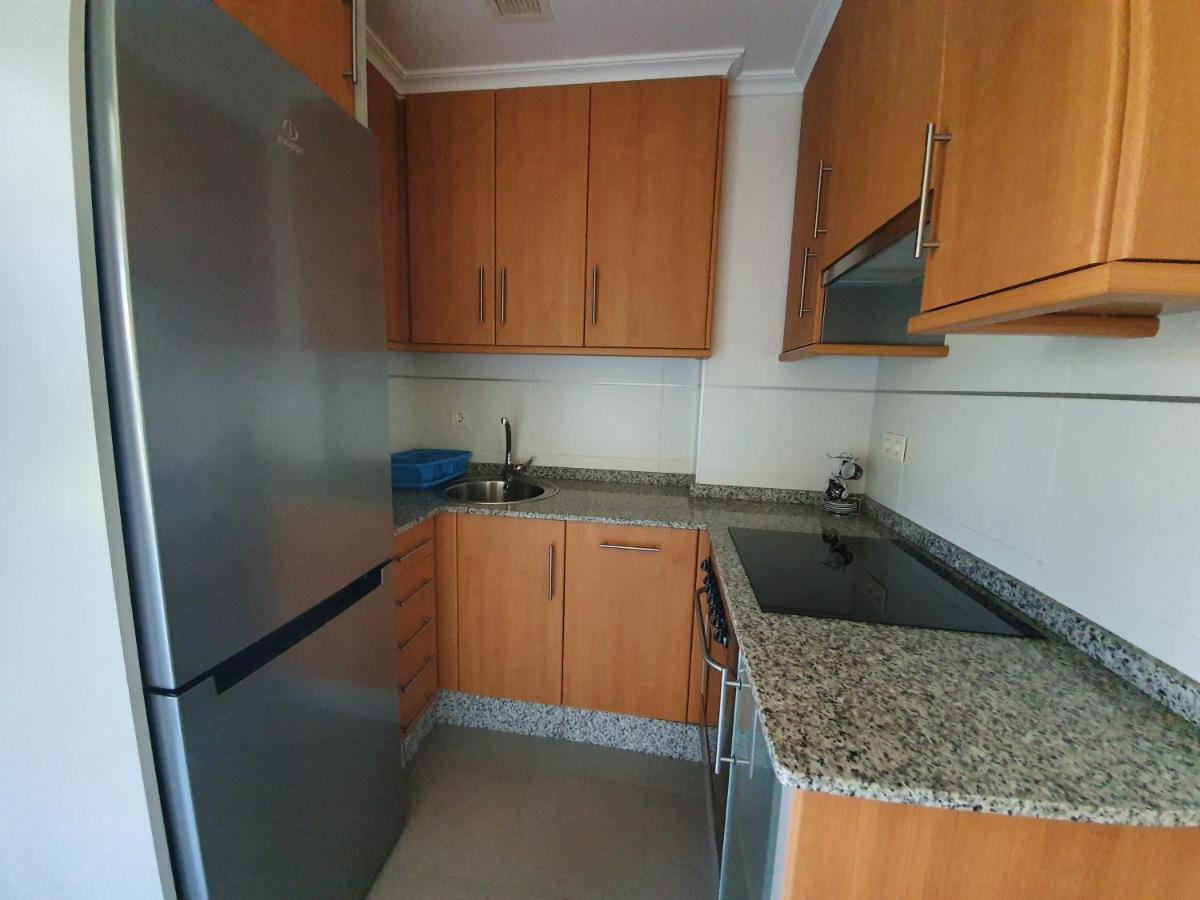 Piso Rosalia De Castro Apartment Allariz Ngoại thất bức ảnh